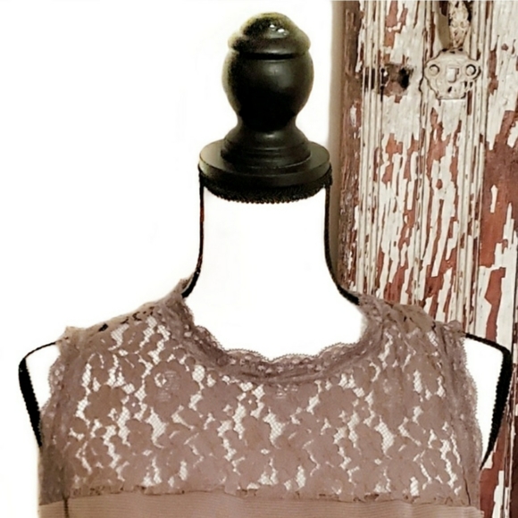 New York & Company Ribbed Tank Top Olive Size L - Picture 2 of 10